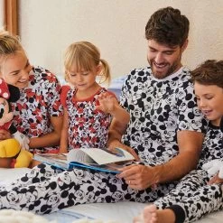 Disney Minnie Mouse Nightshirt For Girls -Fashion Clothing Store 5005057390126 4