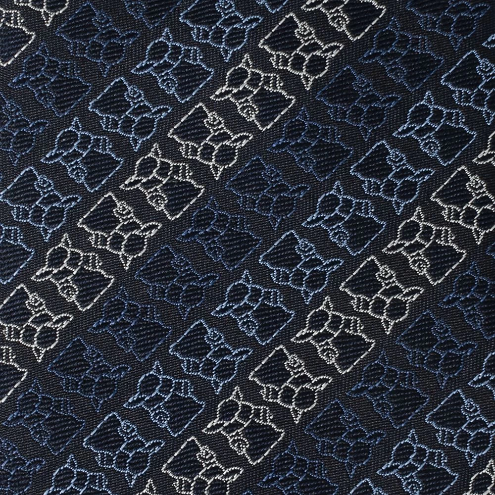 Disney Grogu Tie – Star Wars: The Mandalorian 3 Disney Grogu Tie – Star Wars: The Mandalorian - Image 3